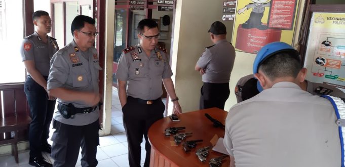 Wakapolres Kotamobagu cek Senpi & Randis Polsek Dumoga bersatu