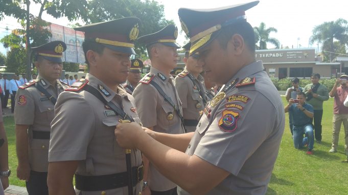 Kapolres Kotamobagu pimpin serah terima sejumlah Kasat & Kapolsek jajaran