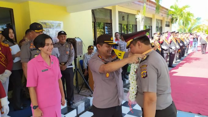 Polres Kotamobagu gelar “Farewell and parade”, Pak Gani : “Banyak suka & duka yang saya lalui selama disini”.