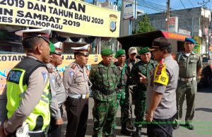 Kapolres Kotamobagu check langsung Pos pelayanan & Personil pengamanan Gereja.