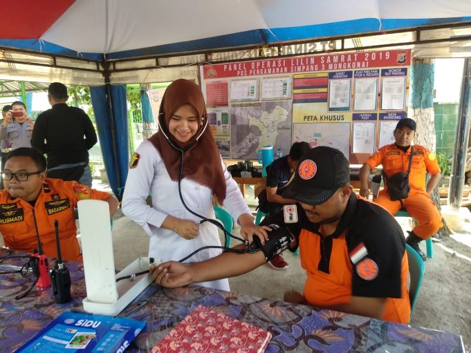 Kontrol kesehatan personil pengamanan Operasi lilin 2019, Klinik Pratama Polres Kotamobagu giatkan Rikkeslap.