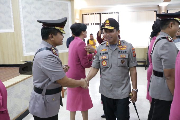 Kapolres Kotamobagu resmi dijabat AKBP Prasetya Sejati, SIK menggantikan AKBP Gani F Siahaan, SIK, MH