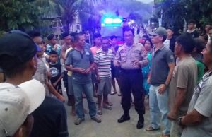 Berdedikasi, Kasat Binmas Polres Kotamobagu berikan himbauan Kamtibmas di Desa Toruakat & Desa Pusian.