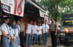 Polsek Lolayan patroli di Sekolah, cegah pelajar jadi korban Laka Lantas dan Kejahatan
