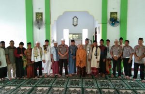 Kembali Polres Kotamobagu laksanakan Jumat keliling di Masjid An-Namira Kotobangon.