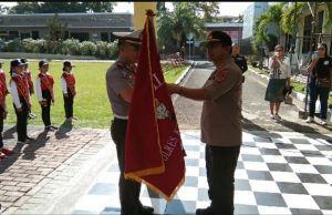 Pimpin upacara pelepasan Siswa Polisi Cilik berlomba, Kapolres Kotamobagu disuguhi yel-yel khas Pocil.