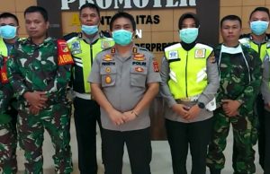 Sat Lantas & Kodim 1303 Patroli bersama, Kapolres : “Ini upaya kami bersinergi cegah Covid-19”.