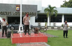 Cek kehadiran personil saat Commander Wish, Kapolres : “Saya bukan mencari kesalahan, tapi membangun kesadaran”.