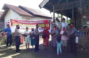 Kapolsek Passi cek pos perbatasan Minsel-Bolmong, serta turut bagikan Bantuan Sosial Polri.