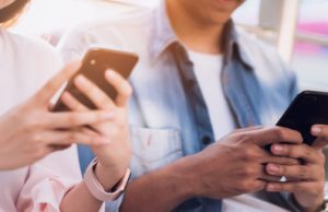 Status Medsos rugikan jualan Online, warga Molinow Polisikan pemilik akun Facebook