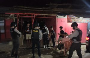 Demi menjamin Kamtibmas, Team Anoa intensifkan patroli & giat sambang.
