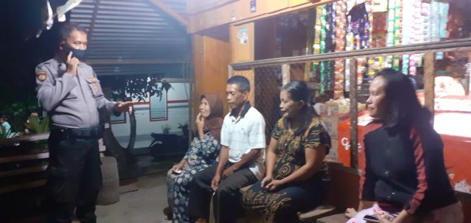 Selain Sambang, Kapolsubsektor Kotamobagu Utara himbau masyarakat patuhi 3M
