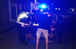 Unit Laka Lantas Polres Kotamobagu Olah TKP Kecelakaan dijalan Kotobangon