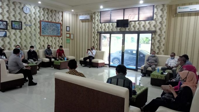 Ketua Forum Perguruan Tinggi Swasta se-BMR ajak mahasiswa tiap kampus diskusi UU Omnibus Law