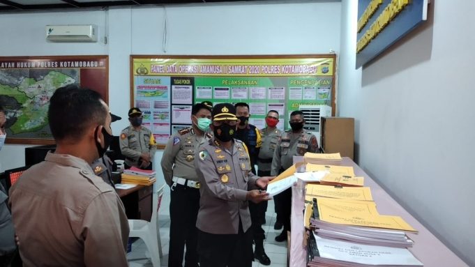 Cek Posko Operasi Kepolisian, Irwasda Polda Sulut beri arahan kepada PJU Polres Kotamobagu