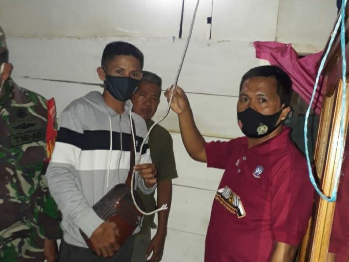 Tidak tahan dengan sakit asam lambung yang sering kambuh, Warga Bilalang III akhiri hidupnya.