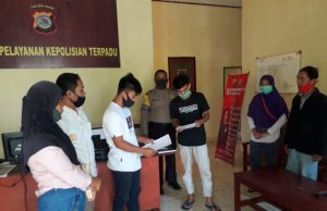 Bhabinkamtibmas Desa Otam damaikan permasalahan warganya lewat mediasi