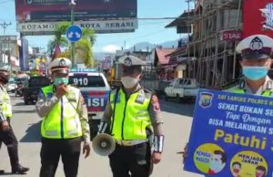 Jelang hari Pencoblosan, Sat Lantas Polres Kotamobagu himbau Masyarakat taati Prokes Covid-19