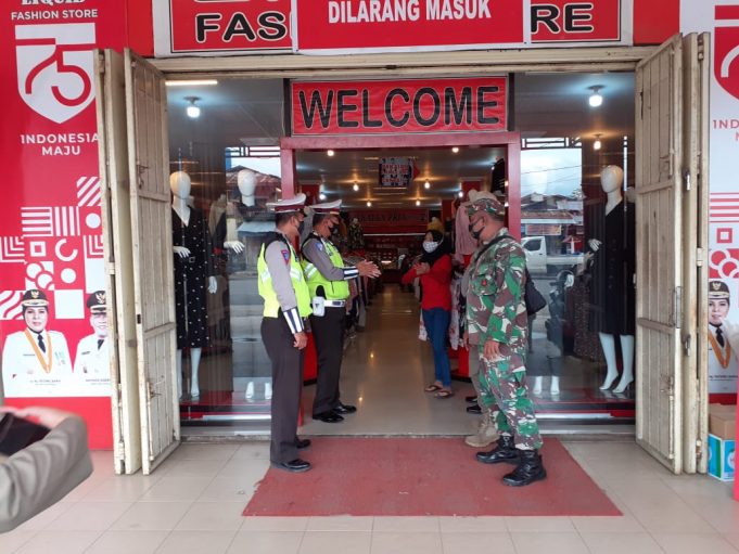 Tekan penyebaran Covid-19 di Kotamobagu, Personil Pos Covid jalan Kartini aktif sambangi & himbau Masyarakat.