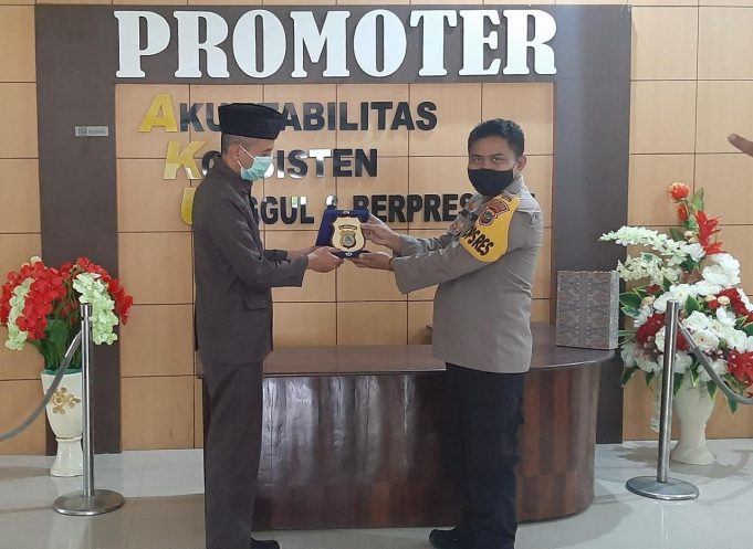 Meski Pindah Tugas, Kapolres Kotamobagu harap tak putus Silaturahmi dengan mantan Ketua PN Kotamobagu