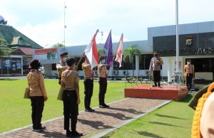 Lantik langsung Penegak Bantara, Kapolres Kotamobagu tekankan Pramuka semangat belajar, bertakwa & miliki jiwa Patriotisme.