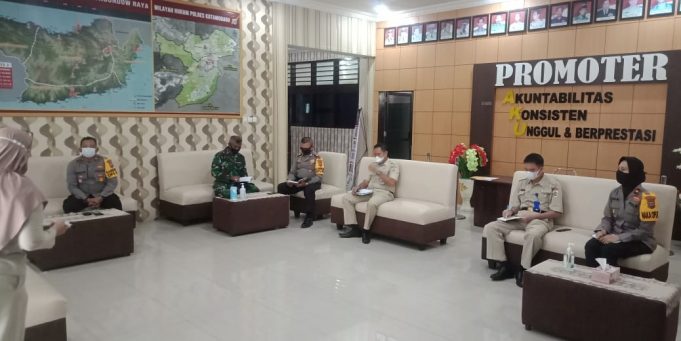 Rakor evaluasi Gugus Tugas Covid-19 Kotamobagu untuk menekan angka penyebaran Covid-19