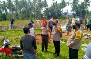 Polres Kotamobagu tindak lanjuti laporan Petugas pemakaman RSUD Kotamobagu.