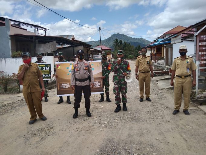 Bersinergi dengan Kodim, Bhabinkamtibmas himbau Prokes dari lorong kampung hingga pertokoan