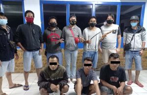 Tim Resmob amankan 3 warga Toraut bawa Sajam saat transaksi motor di Kel. Mongkonai