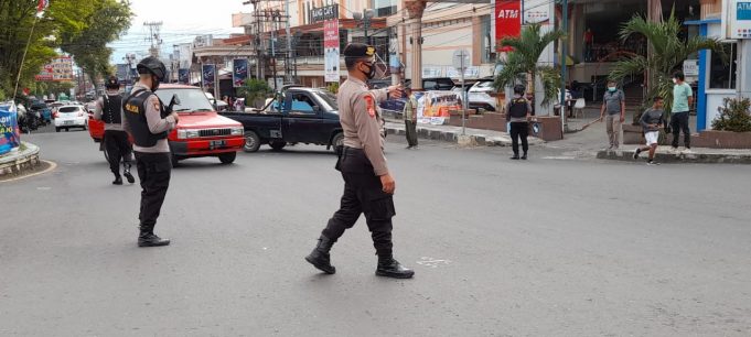 Laksanakan KRYD, Polres Kotamobagu disiplinkan Prokes hingga sita Knalpot Bising