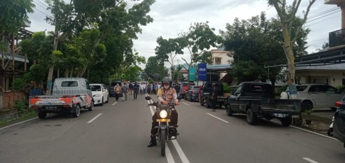 Bhabinkamtibmas ini Gemar Kawal pemakaman dikampung dengan Motor hingga diandalkan untuk Mopoyotutuy permasalahan
