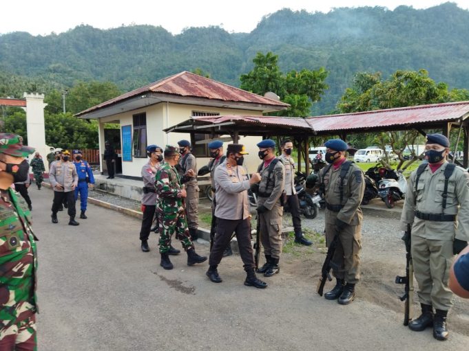 Kapolres Kotamobagu beserta Forkopimda dampingi Kapolda Sulut dan Pangdam XIII Merdeka kunjungi Mako Brimob.
