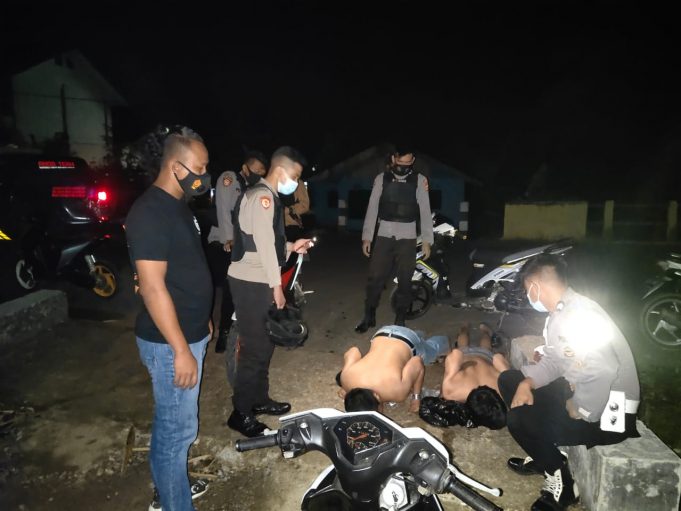 Maksimalkan KRYD jelang akhir pekan, cipta kondisi Harkamtibmas Polres Kotamobagu sangat dirasakan masyarakat.