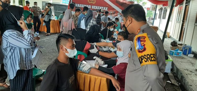 1.177 Peserta Vaksinasi Covid-19 dicapai gerai Vaksin Presisi Polres Kotamobagu