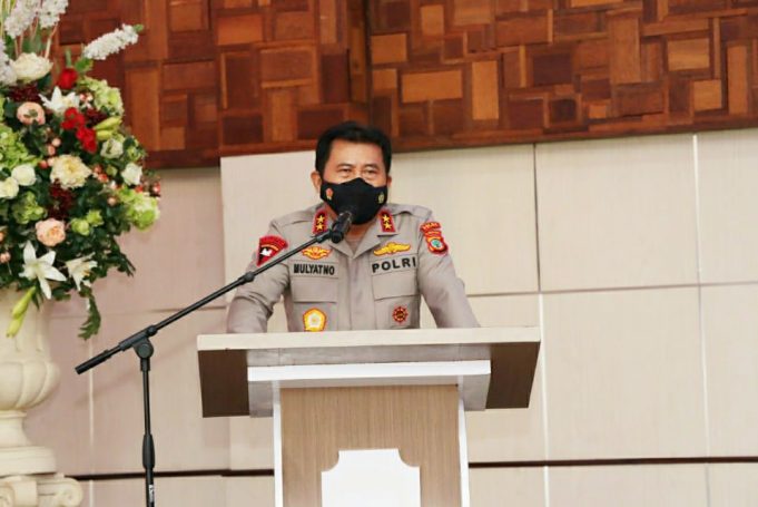 Arahan Kapolda Sulut saat Kunker ke Polres Kotamobagu : Jadilah Polri yang dicintai Masyarakat, bersinergi dengan TNI dan instansi terkait serta rangkul Masyarakat