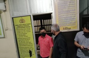 Akhir pekan, Kapolres Kotamobagu laksanakan sidak malam hari di dalam ruang tahanan.