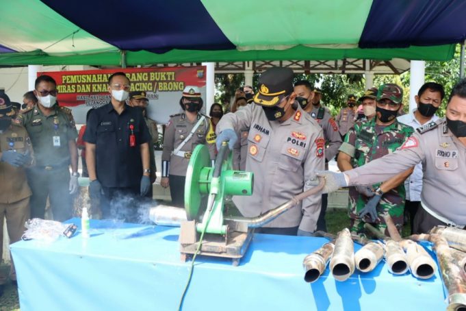 Ratusan Knalpot Bising Hasil Operasi Dimusnahkan Polres Kotamobagu