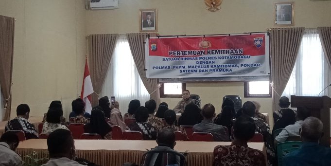 Sat Binmas Polres Kotamobagu Gelar Pertemuan Kemitraan Polmas Dan Penguatan Jaringan