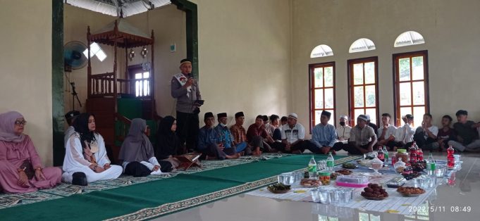 Beri Ceramah Di Halal Bihalal SMP 7, Dai Polri Imbau Siswa Terkait Kenakalan Remaja