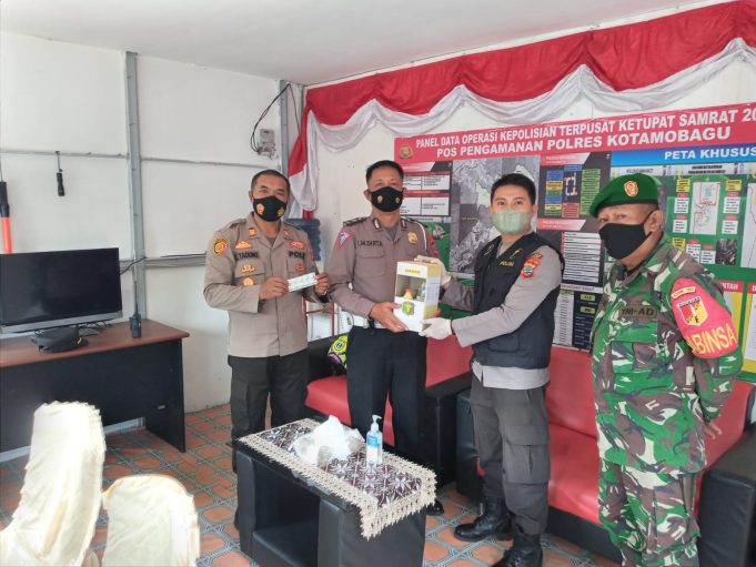 Seksi Dokkes Laksanakan Pemeriksaan Kesehatan Personil Pos Pengamanan & Pelayanan Hingga Masyarakat.
