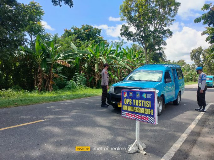 H-5 Lebaran Idul Fitri, Polsek Passi & Lolayan Maksimalkan Pendisiplinan Prokes Di Pintu Masuk Kotamobagu.
