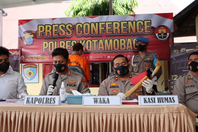 Polres Kotamobagu Gelar Press Conference Kasus Sajam, NT Diamankan Bersama 3 Barang Bukti.