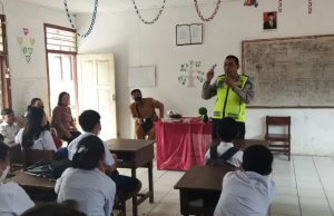 Sat Lantas Berikan Edukasi Di SMP Guna Tanamkan Budaya Tertib Berlalu Lintas Sedini Mungkin.