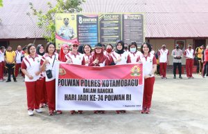 Semarakan Hari Jadi Polwan Ke-74, Kapolres Kotamobagu Pimpin Olah Raga Bersama