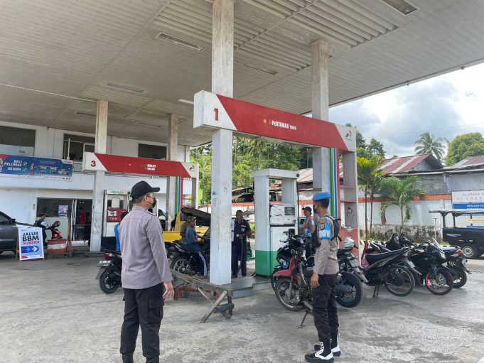 Polsek Kotamobagu Utara Laksanakan Patroli dan Pantau Ketersediaan BBM di SPBU Pontodon