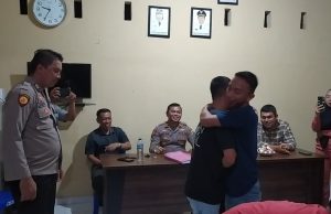 Damaikan Warga Yang Tengah Berperkara, Kapolsek Lolayan Terapkan Restorative Justice