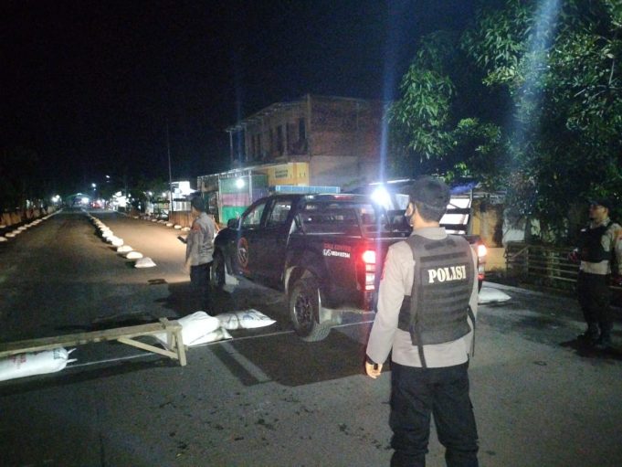 Cegah Gangguan Kambtibmas, Tim Patroli Presisi Sambangi Sekaligus Himbau Masyarakat di Lokasi Drag Race