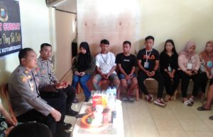 Inovasi Kapolsek Kotamobagu, Gelar Kegiatan Jumat Curhat “Bakudapa Deng Ba Cerita” Bersama Masyarakat