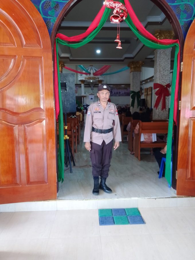 Jamin Keamanan Ibadah Minggu, Jajaran Polres Kotamobagu Lakukan PAM Gereja