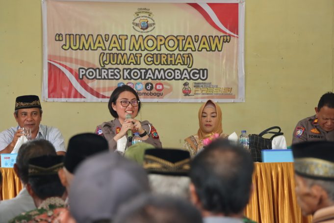 Gelar ‘Jumaat Mopotaaw’ di Kopandakan II, Kasat Lantas & Kasat Binmas layani banyak Curhat Masyarakat